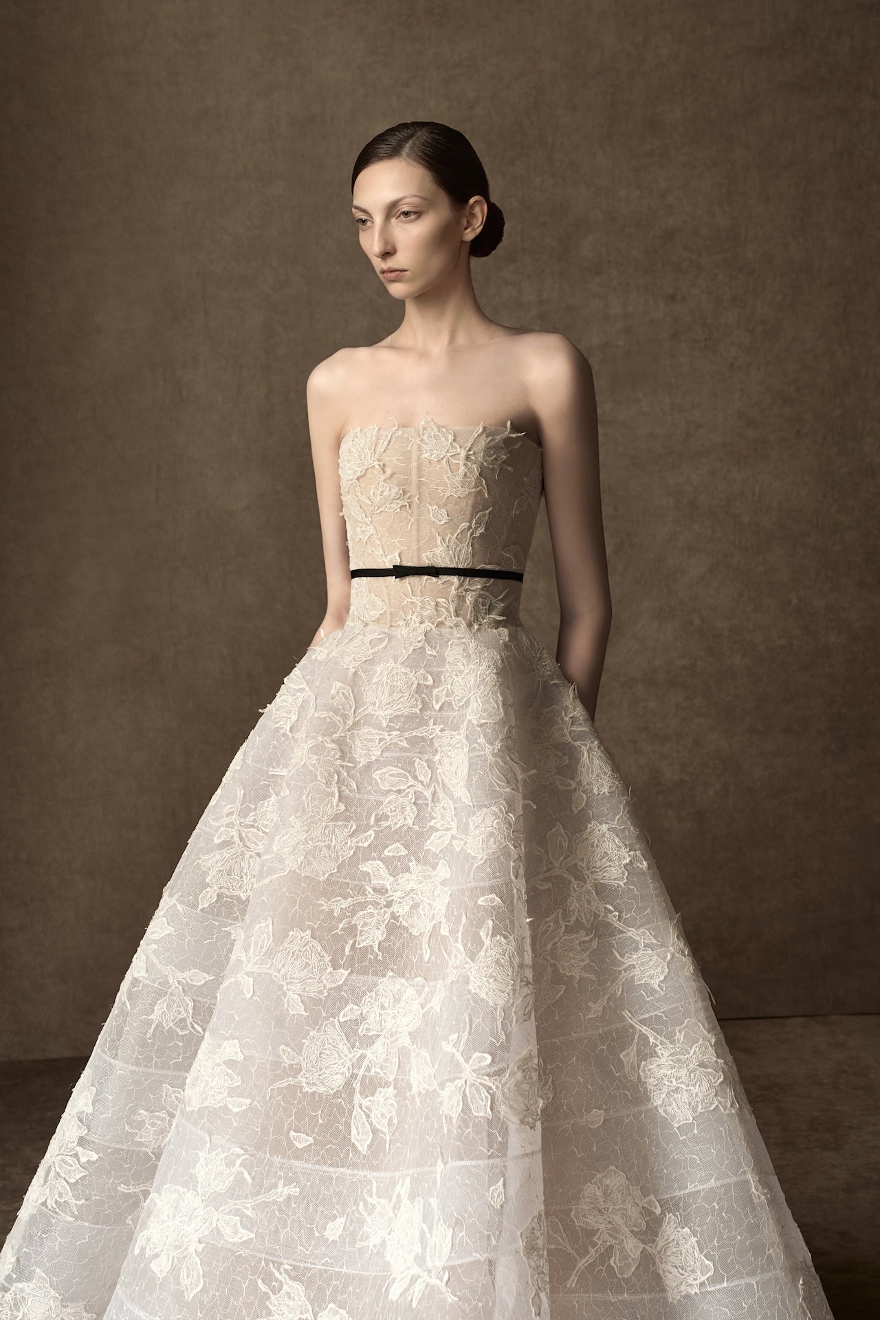LOOK 11