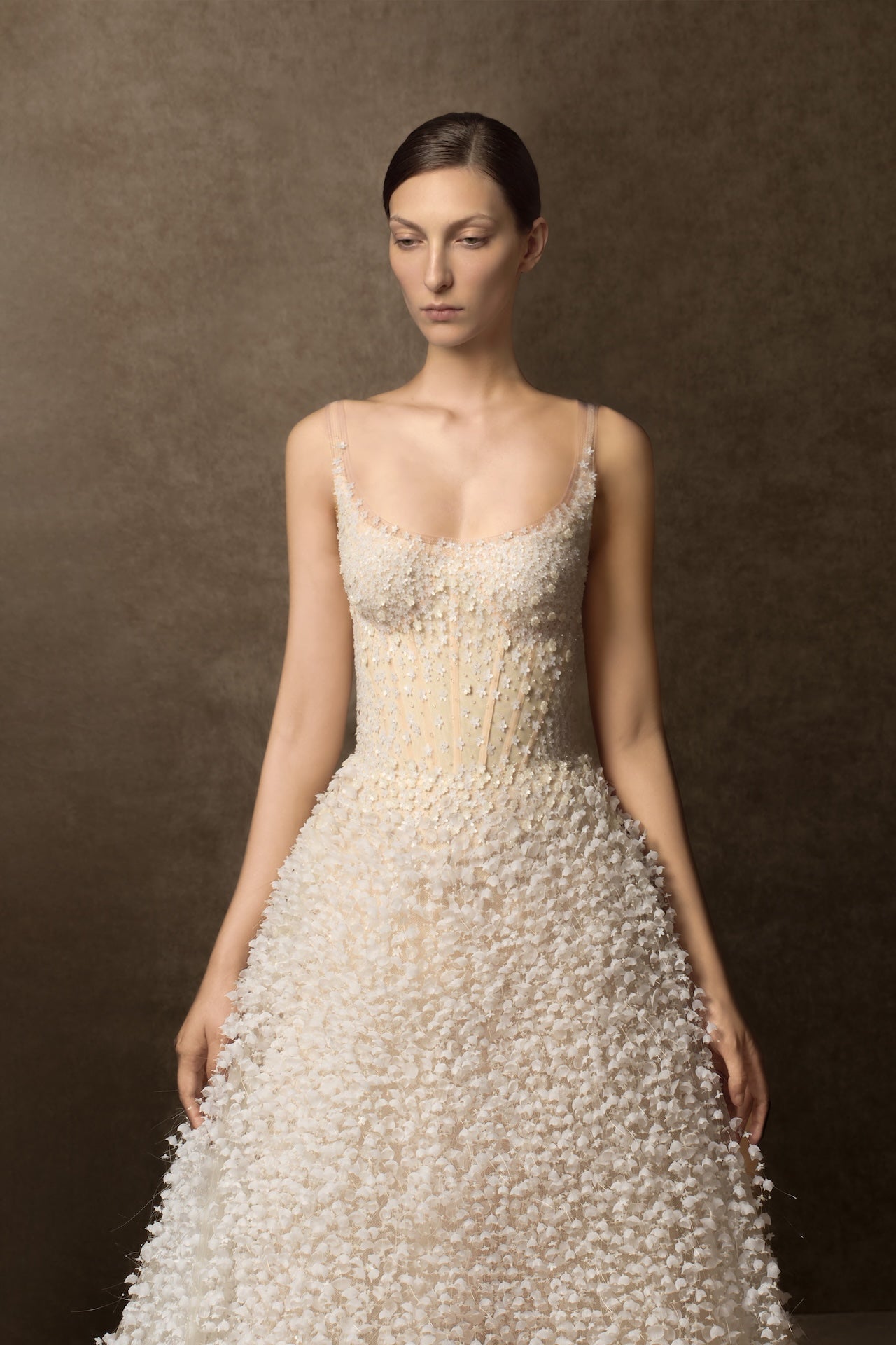 LOOK 8